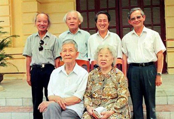 2 tcgc - Giáo sư, Nhà giáo nhân dân Hà Văn Tấn qua đời