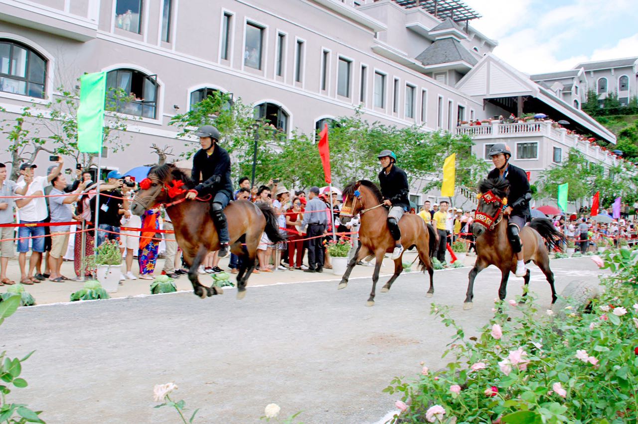 Giải đua Vó ngựa trên mây tại Sun World Fansipan Legend - Du lịch Sa Pa - Văn hóa là nền tảng