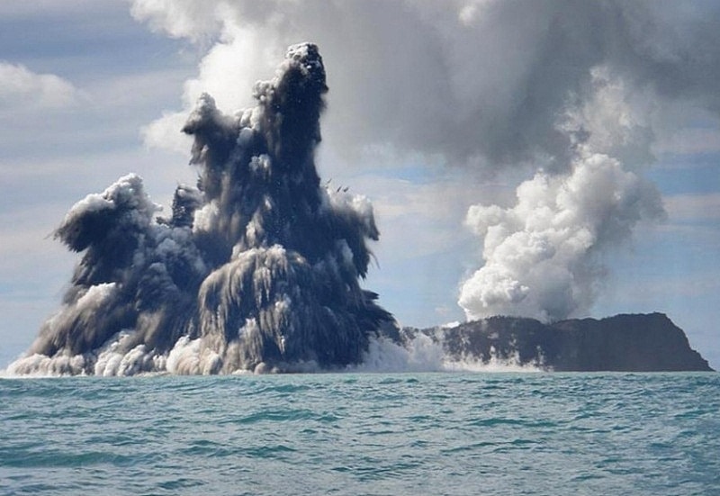 12 - Ngắm nhìn những ngọn núi lửa đang hoạt động trên khắp thế giới