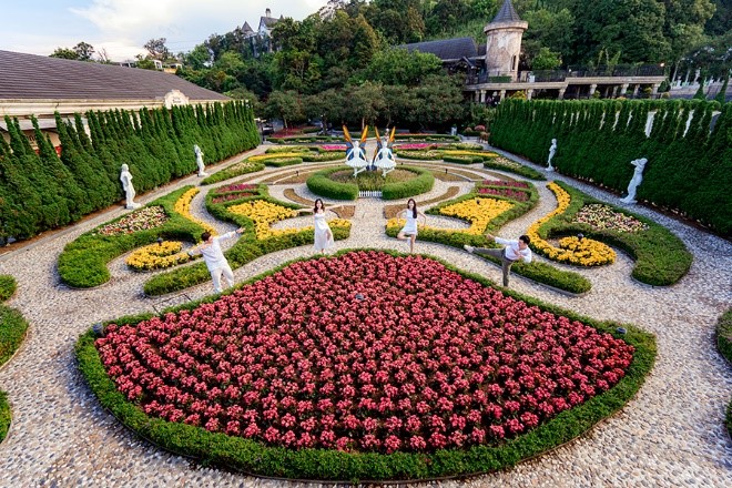 Vườn hoa Le Jardin d’Amour