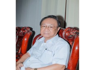 Tác giả Hải Nguyên - Nguyên Giám đốc Tổng Công ty Cung ứng tàu biển QNĐN