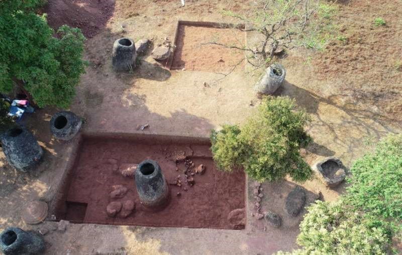 3 min - Khai quật khảo cổ cánh đồng chum ở Lào dần hé lộ bí mật