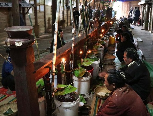 25 min - Người Bahnar ở Gia Lai ăn mừng mùa lúa mới