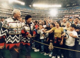 Nelson Mandela và triết lý vũ khí giáo dục thay đổi thế giới Nelson Mandela và triết lý vũ khí giáo dục thay đổi thế giới - VSD