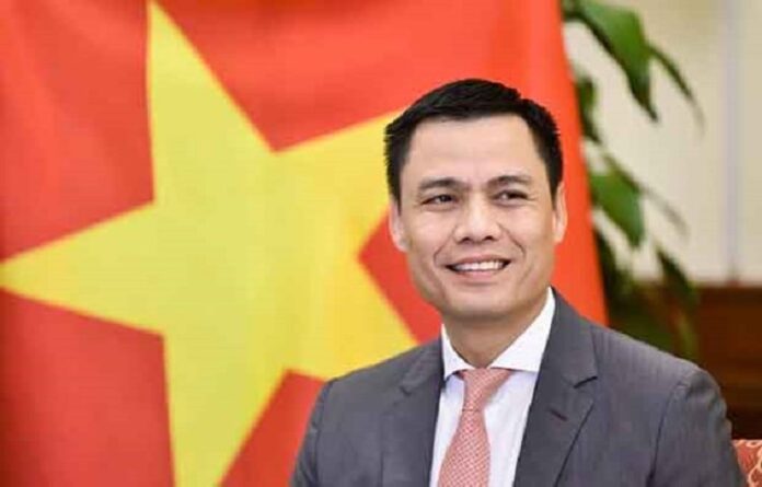 Thứ trưởng Bộ Ngoại giao: Tự hào khi UNESCO tôn vinh văn hóa Việt