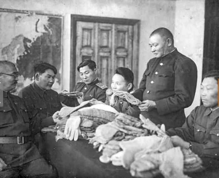 21 min - Cách Mông Cổ đóng góp cho chiến thắng của Liên Xô trong thế chiến II