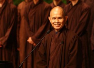 Lễ tang của Thiền sư Thích Nhất Hạnh sẽ diễn ra dưới hình thức tâm tang Lễ tang của Thiền sư Thích Nhất Hạnh sẽ diễn ra dưới hình thức tâm tang