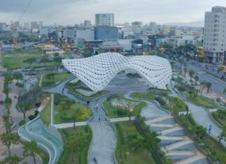 Ngắm 'cánh diều bay cao', công viên APEC độc đáo tại Đà Nẵng