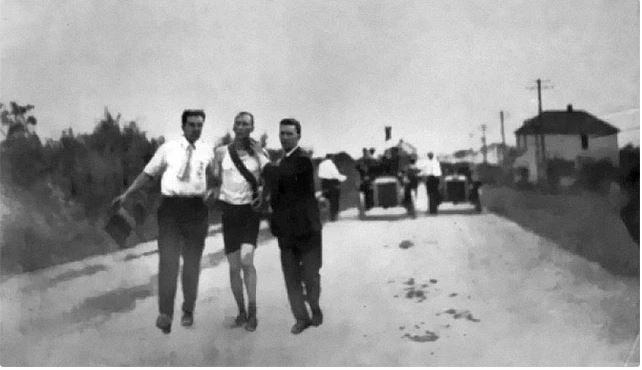 Cuộc thi Marathon “lộn xộn” tại Thế vận hội 1904 ở St. Louis, Pháp.