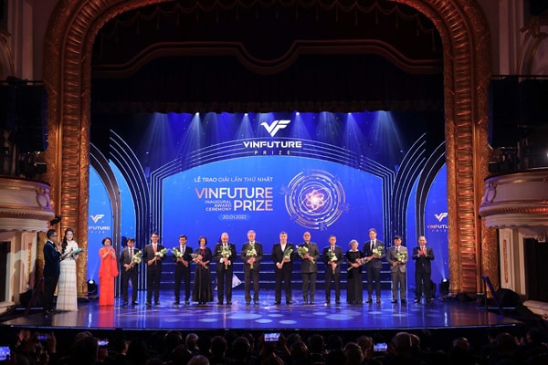 Hội đồng sơ khảo và Hội đồng giải thưởng VinFuture