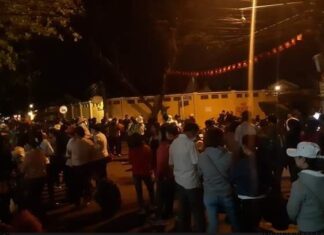 Nguồn gốc và ý nghĩa của tục hái lộc sau đêm Giao thừa