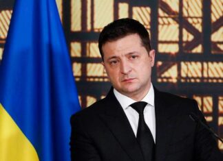 Ukraine cắt đứt quan hệ ngoại giao với Nga