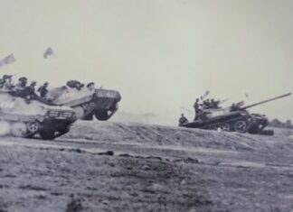 Ngày 26-4-1975, Chiến dịch Hồ Chí Minh chính thức mở màn
