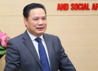 Lý do lương tối thiểu được đề xuất tăng sớm 6 tháng
