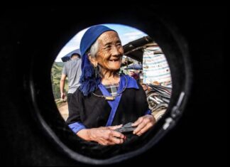 Vẻ đẹp bình dị của con người Việt Nam trên khắp mọi miền Tổ quốc