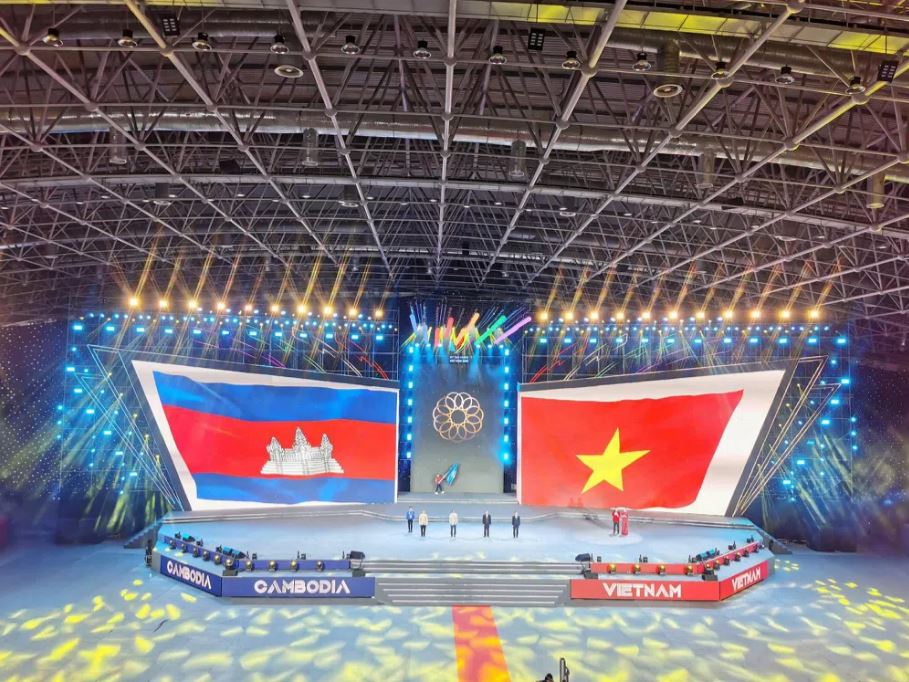 Lễ chuyển giao cờ SEA Games giữa Việt Nam và Campuchia - nước chủ nhà của SEA Games 32 vào năm 2023 - Ảnh: VGP/Nhật Bắc