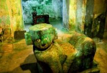 Những báu vật bên trong kim tự tháp Maya