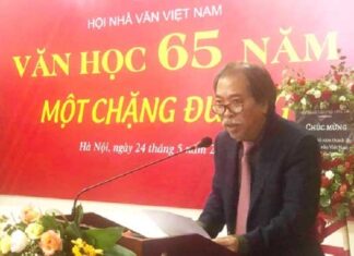 Ấm tình Lễ Kỷ niệm 65 năm thành lập Hội Nhà văn Việt Nam