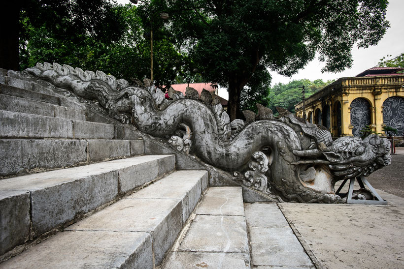 Them rong Dien Kinh Thien3 min - Bảo vật quốc gia: Thềm rồng Điện Kính Thiên - Kiệt tác điêu khắc thời Lê Sơ
