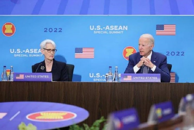 Tong thong My Joseph Robinette Biden Jr. phat bieu tai Hoi nghi min - Thủ tướng Phạm Minh Chính dự Hội nghị cấp cao đặc biệt ASEAN-Mỹ