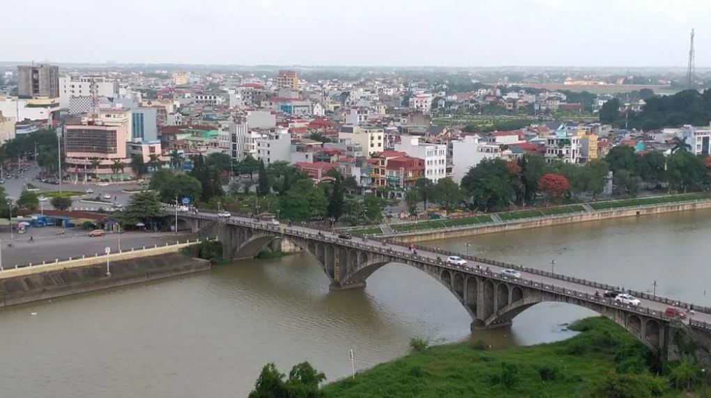Dòng Ka Long xanh - Ghi chép của Đặng Thị Thúy - VSD Địa Lý Việt Nam - vansudia.net Dòng Ka Long xanh - Ghi chép của Đặng Thị Thúy