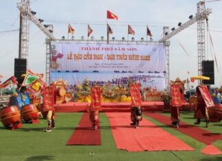 Đặc sắc Lễ hội cầu ngư – bơi trải thành phố Sầm Sơn năm 2022 Đặc sắc Lễ hội cầu ngư - bơi trải thành phố Sầm Sơn năm 2022