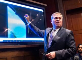NASA bắt đầu săn lùng UFO NASA bắt đầu săn lùng UFO