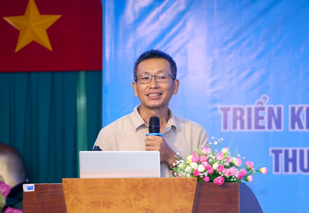 TS Nguyen Ngoc Hieu Dai hoc Viet Duc dua y kien ve de an ha tang do thi min - TP.HCM: Đưa 4 huyện lên thành phố, 1 huyện lên quận