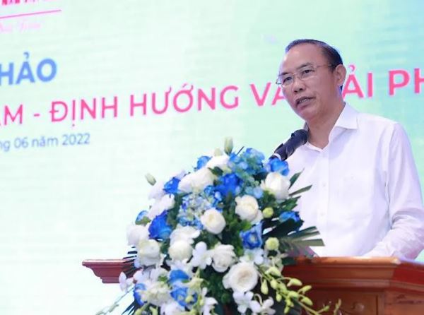 Thu truong Bo NN PTNT Phung Duc Tien min - Nước mắm Việt Nam hướng tới xuất khẩu