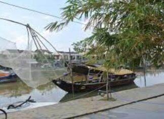 Thuyền rớ – Nghề đặc trưng văn hoá sông nước Thuyền rớ - Nghề đặc trưng văn hoá sông nước