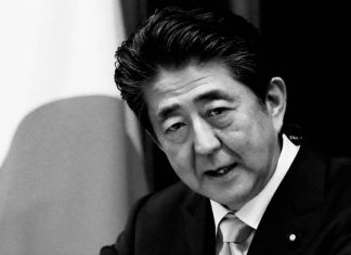 Đại sứ quán Nhật Bản tại Việt Nam mở sổ tang, viếng cựu Thủ tướng Abe Shinzo