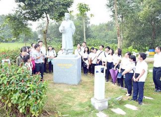 Vì sao Nguyễn Đình Chiểu được thờ phụng ở Văn miếu Trấn Biên?