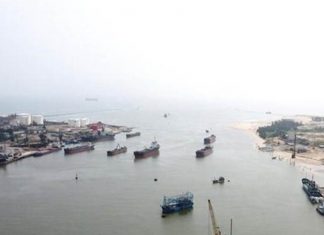 Phát triển kinh tế biển bền vững: Động lực phát triển của địa phương Phát triển kinh tế biển bền vững: Động lực phát triển của địa phương