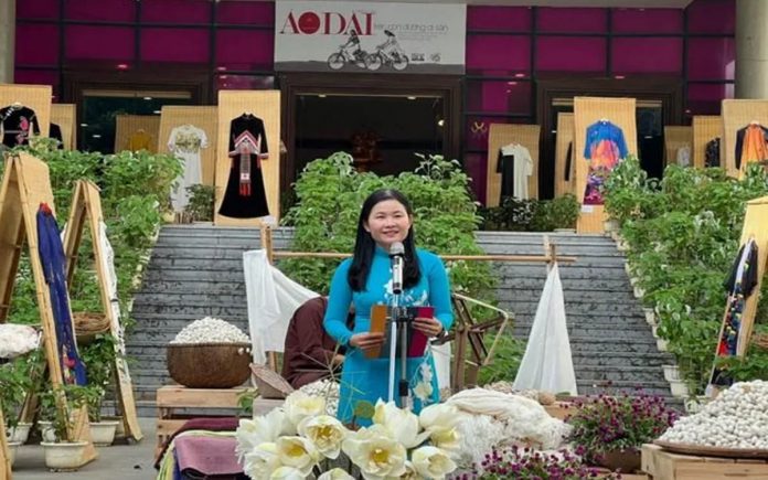 Chiêm ngưỡng 200 bộ áo dài tại Bảo tàng phụ nữ Việt Nam