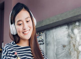 Học đọc, học viết, rồi học nói – Nhà văn Nguyễn Ngọc Quế Học đọc, học viết, rồi học nói - Nhà văn Nguyễn Ngọc Quế