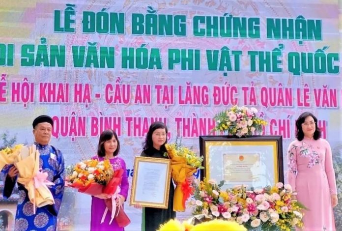 Lăng Lê Văn Duyệt đón nhận Bằng chứng nhận di sản văn hóa phi vật thể Quốc gia