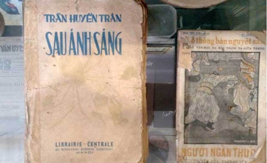 Một số tác phẩm của nhà thơ Trần Huyền Trân.