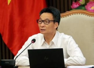 Đẩy mạnh chăm sóc người cao tuổi về sức khỏe, tinh thần Đẩy mạnh chăm sóc người cao tuổi về sức khỏe, tinh thần