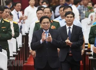 Thủ tướng: Bình Thuận phát triển du lịch trở thành ngành kinh tế mũi nhọn Thủ tướng: Bình Thuận phát triển du lịch trở thành ngành kinh tế mũi nhọn