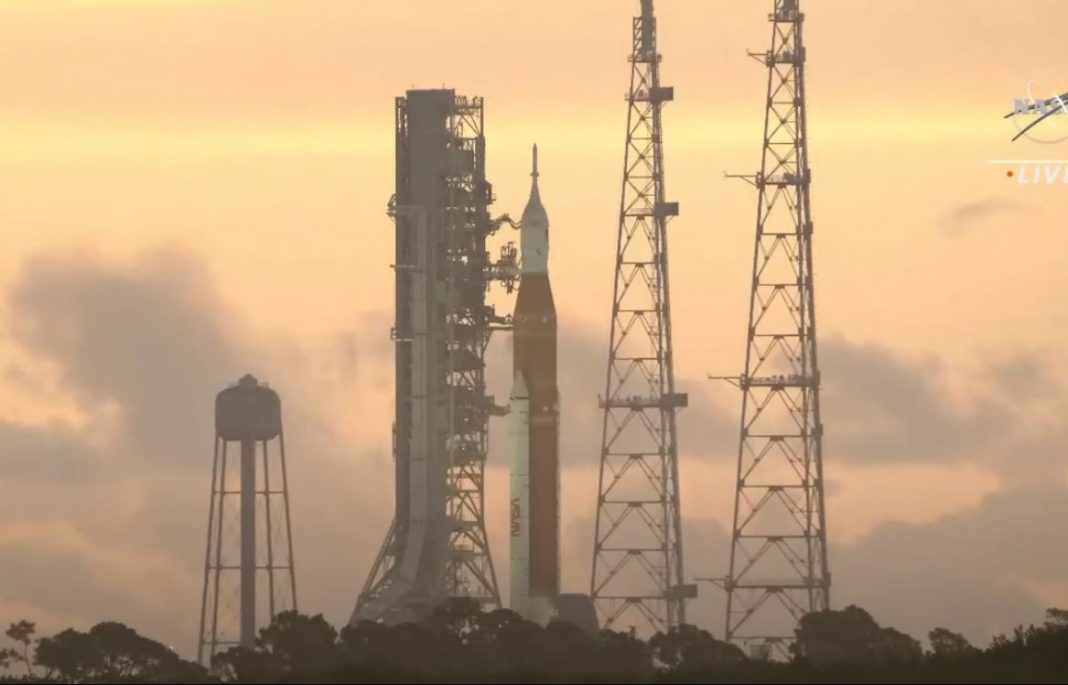 Trục trặc nào khiến NASA phải hoãn phóng tên lửa Artemis 1?