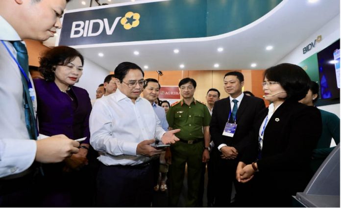 Việt Nam đẩy mạnh phát triển kinh tế số - PGS, TS. Trương Thị HIền Việt Nam đẩy mạnh phát triển kinh tế số - PGS, TS. Trương Thị HIền