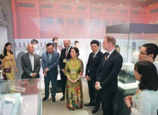Hướng tiếp cận mới trong bảo tồn, phát huy di sản Hoàng thành Thăng Long Hướng tiếp cận mới trong bảo tồn, phát huy di sản Hoàng thành Thăng Long