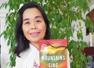 Vượt qua tác giả từng thắng Pulitzer, Booker, nhà văn Việt Nam đoạt giải văn học lớn ở Mỹ Vượt qua tác giả từng thắng Pulitzer, Booker, nhà văn Việt Nam đoạt giải văn học lớn ở Mỹ