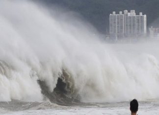 Nhật Bản kêu gọi người dân sơ tán trước siêu bão ‘chưa từng thấy’