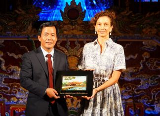 UNESCO sẽ đồng hành bảo tồn và phát huy di sản Huế UNESCO sẽ đồng hành bảo tồn và phát huy di sản Huế