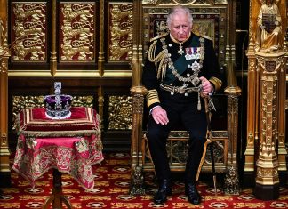 Thái tử Charles trở thành Vua Vương quốc Anh