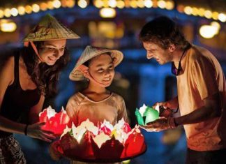 Tháo gỡ “điểm nghẽn” để Công nghiệp văn hóa phát triển Tháo gỡ "điểm nghẽn" để Công nghiệp văn hóa phát triển