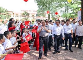 Thủ tướng: 'Đất nước thịnh hay suy là nhờ sự nghiệp giáo dục'