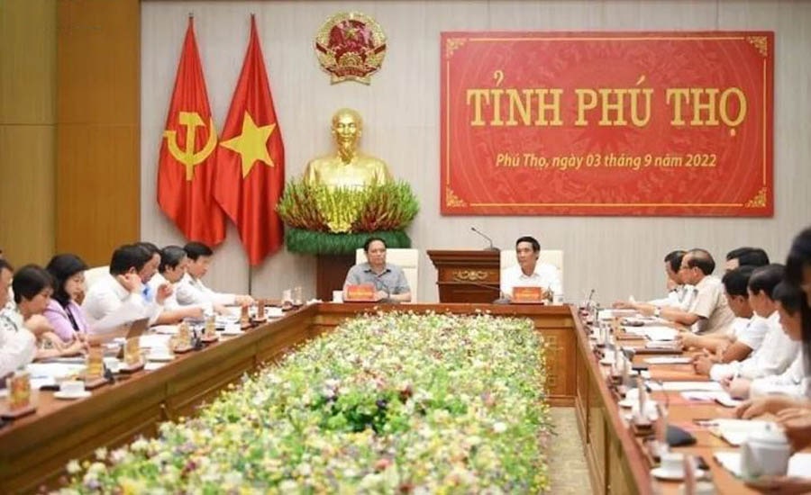 Thu tuong Pham Minh Chinh lam viec voi Ban Thuong vu Tinh uy Phu Tho min - Thủ tướng: Phú Thọ phải tự lực tự cường, vươn lên mạnh mẽ hơn nữa