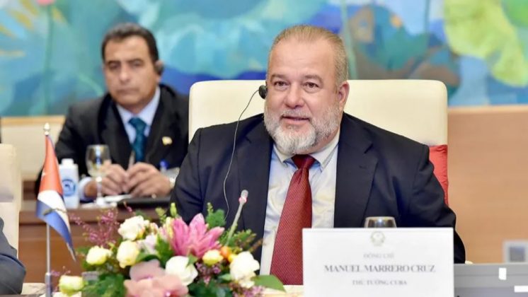 Thủ tướng nước Cộng hòa Cuba Manuel Marreto Cruz phát biểu